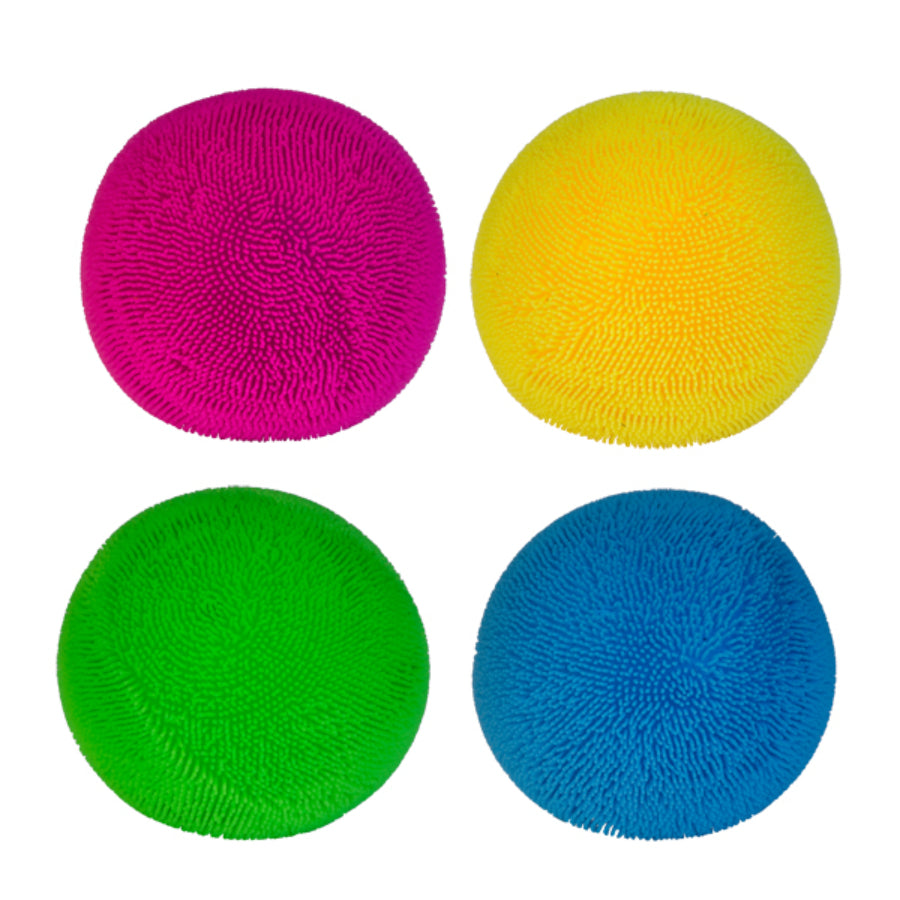 Colour change furry ball