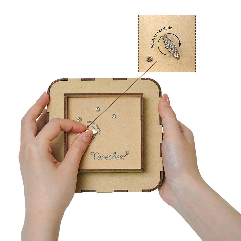 London Music Box by Tonecheer