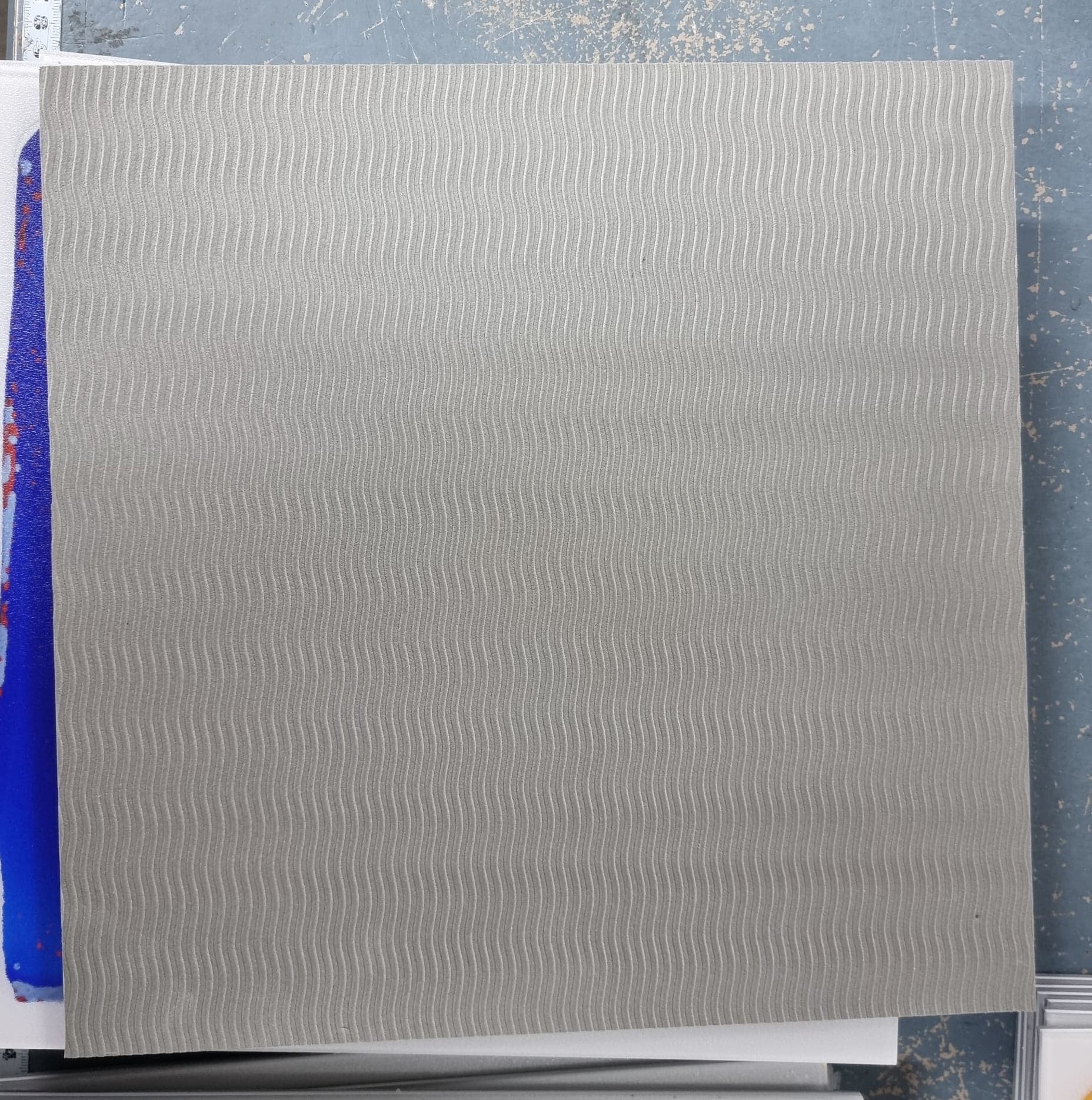 Focus Animated Sensory Floor Tile – Blue and White