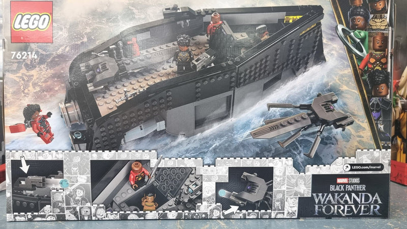 LEGO 76214 Black Panther War on Water