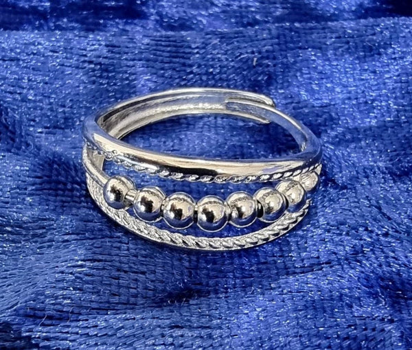 Silver Fidget Ring with 1 row of beads - Size adjustable